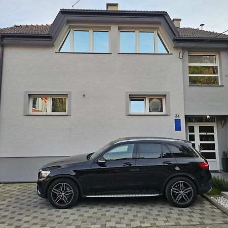 Apartments Battistutti - Free Private Parking Zagreb Dış mekan fotoğraf